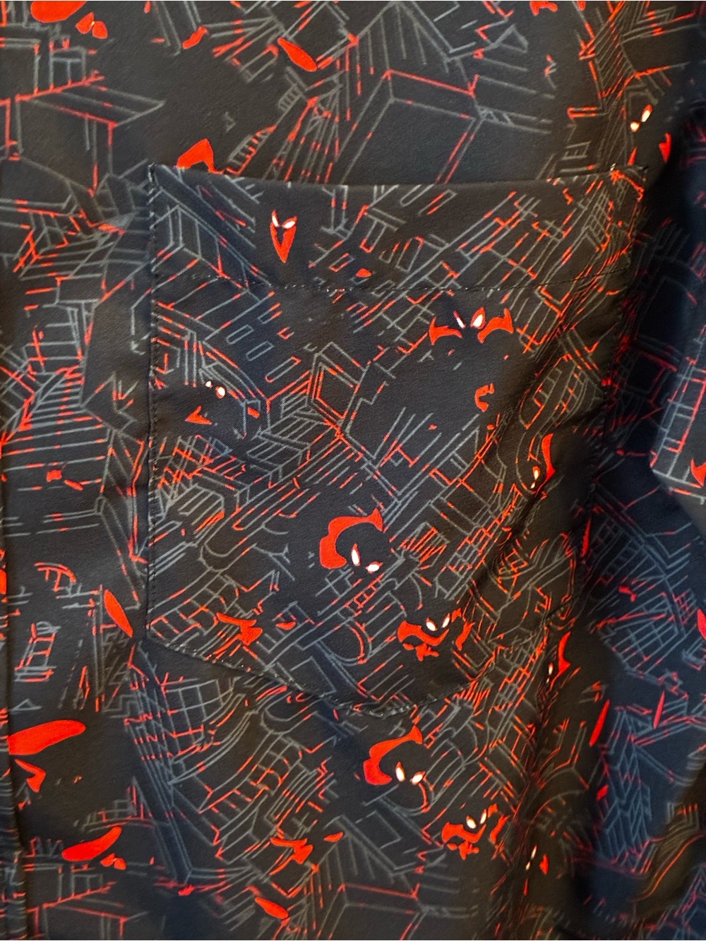 Marvel spider man RSVLTS Short-Sleeve Button-Up Shirt - Black with Red Pattern - Picture 4 of 8